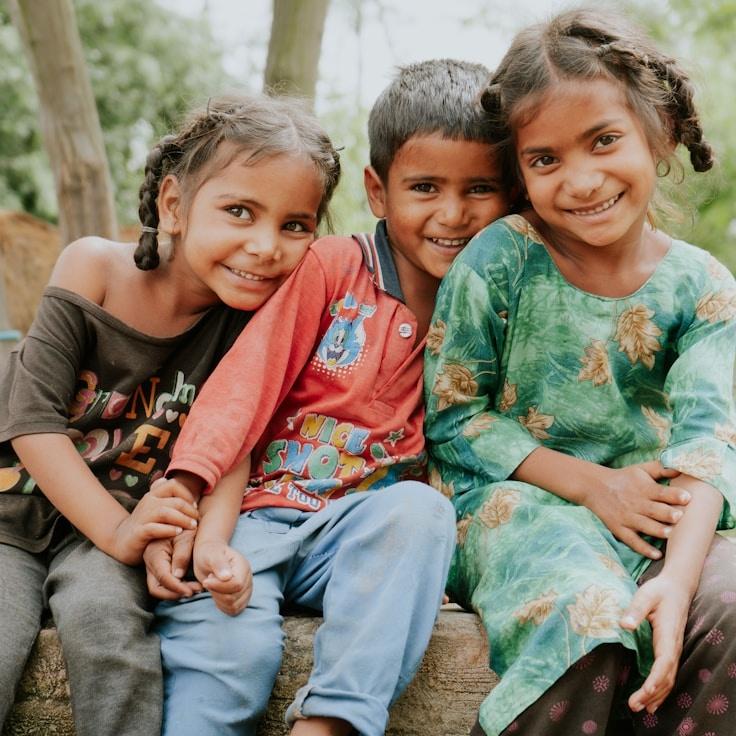 Kaveri Mehta, Lead Design Curator at LatticeBenchCanyon, reviewing corporate floral arrangements